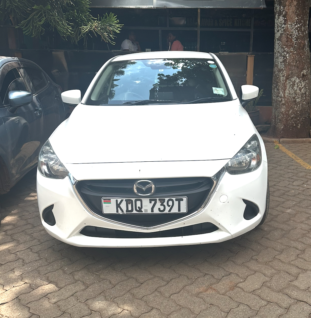 Mazda Demio KDQ739T