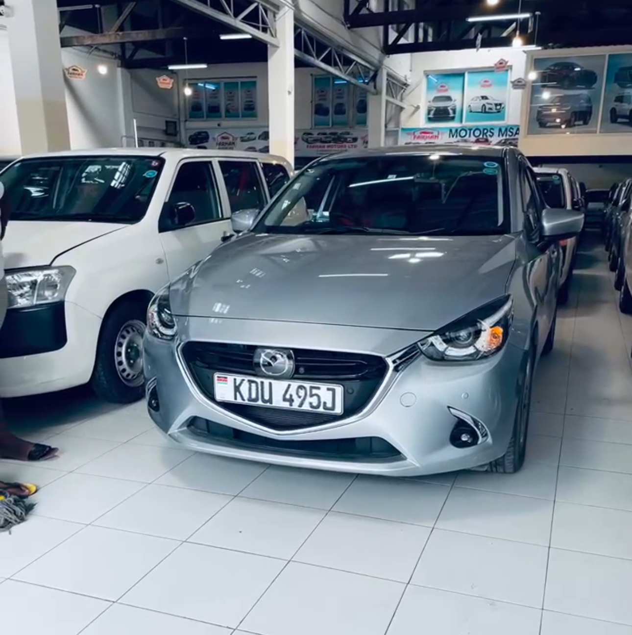 Mazda Demio KDU495J